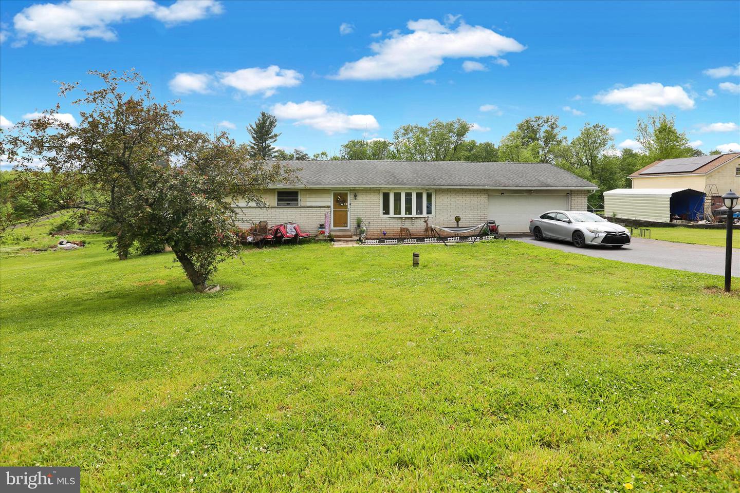 88 Spruce Avenue