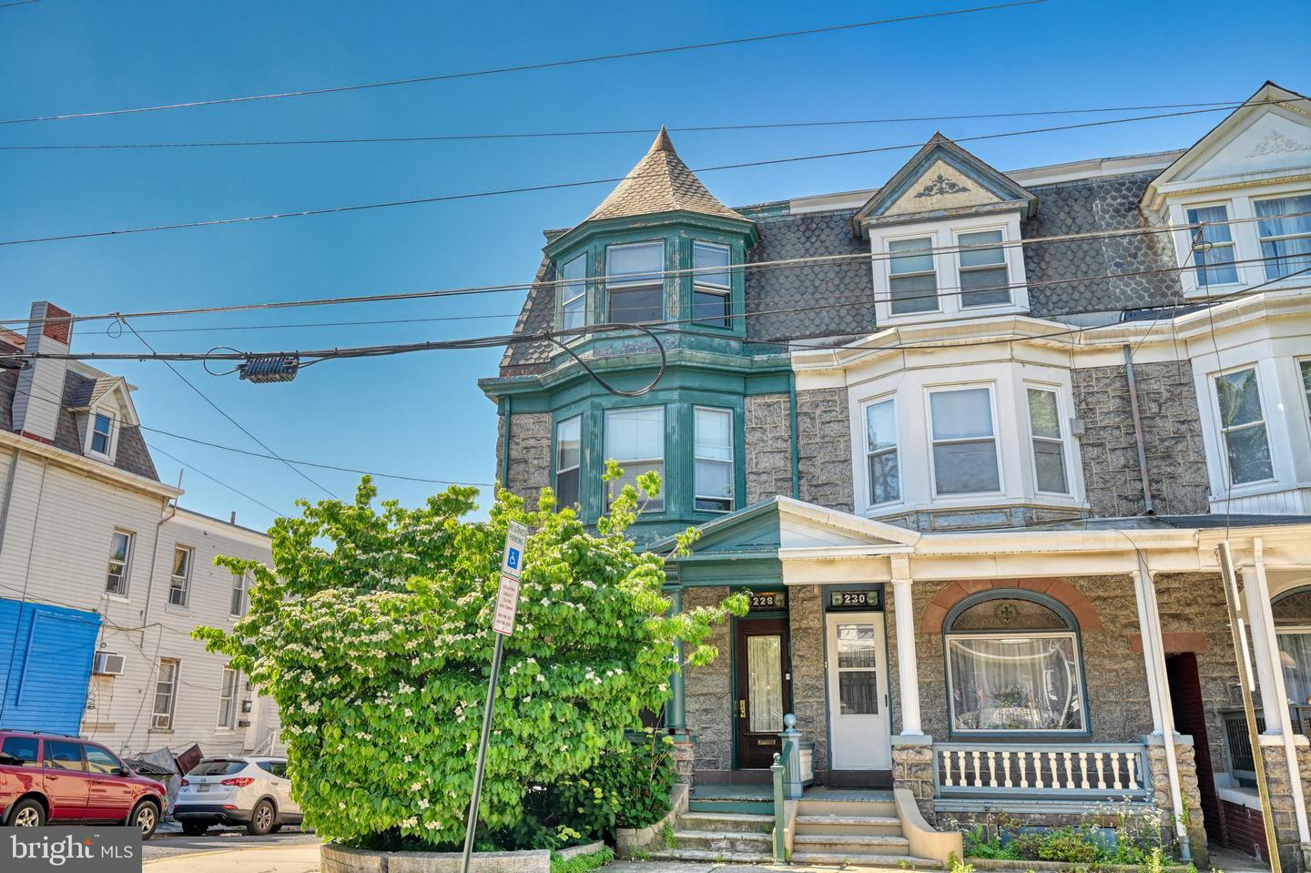 228 W Douglass Street, Reading