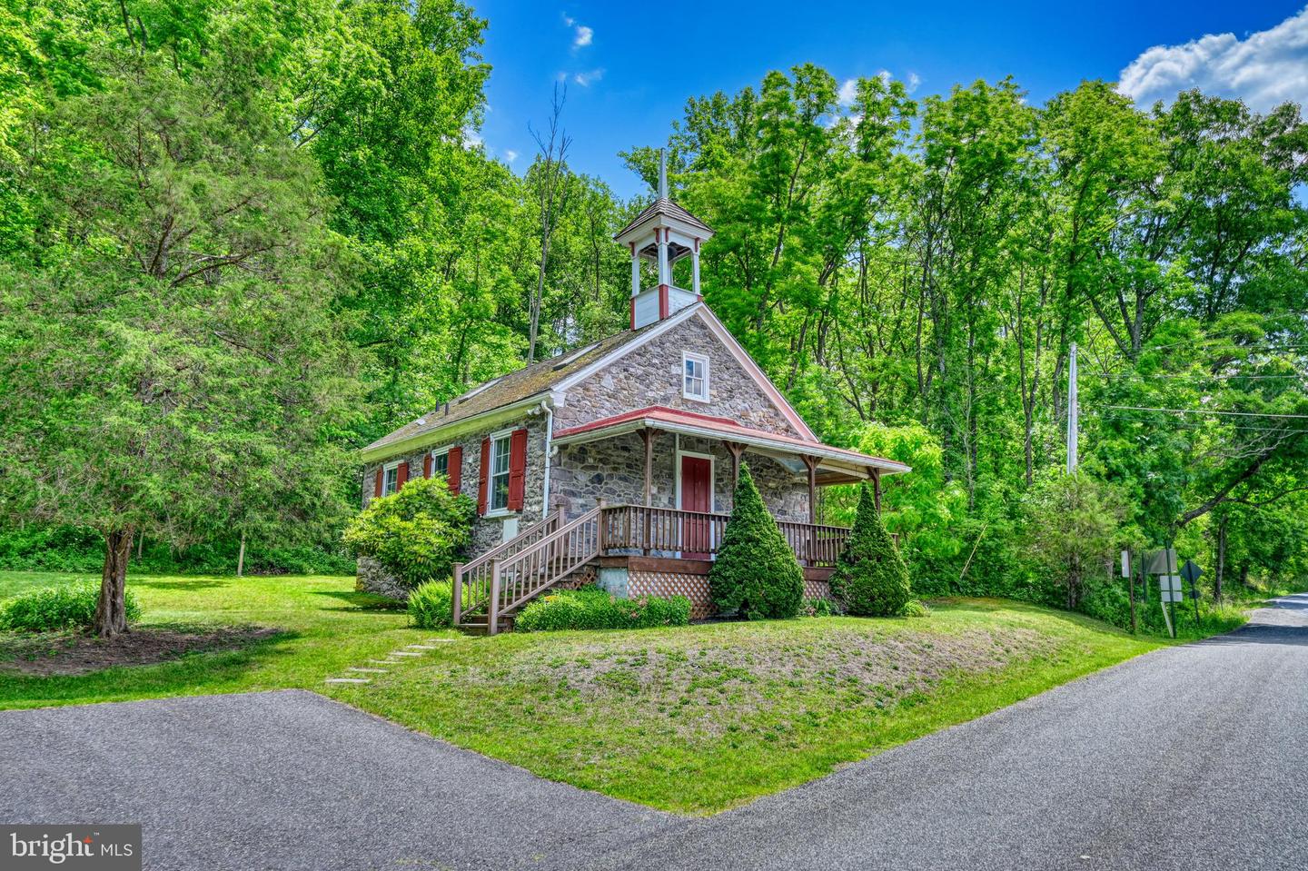 3 Mill Road, Oley
