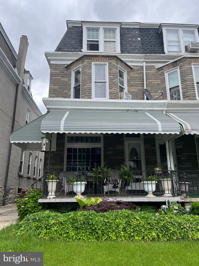 813 N Front Street