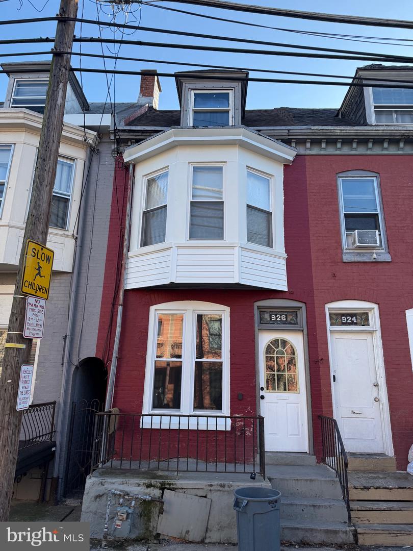 926 Muhlenberg Street