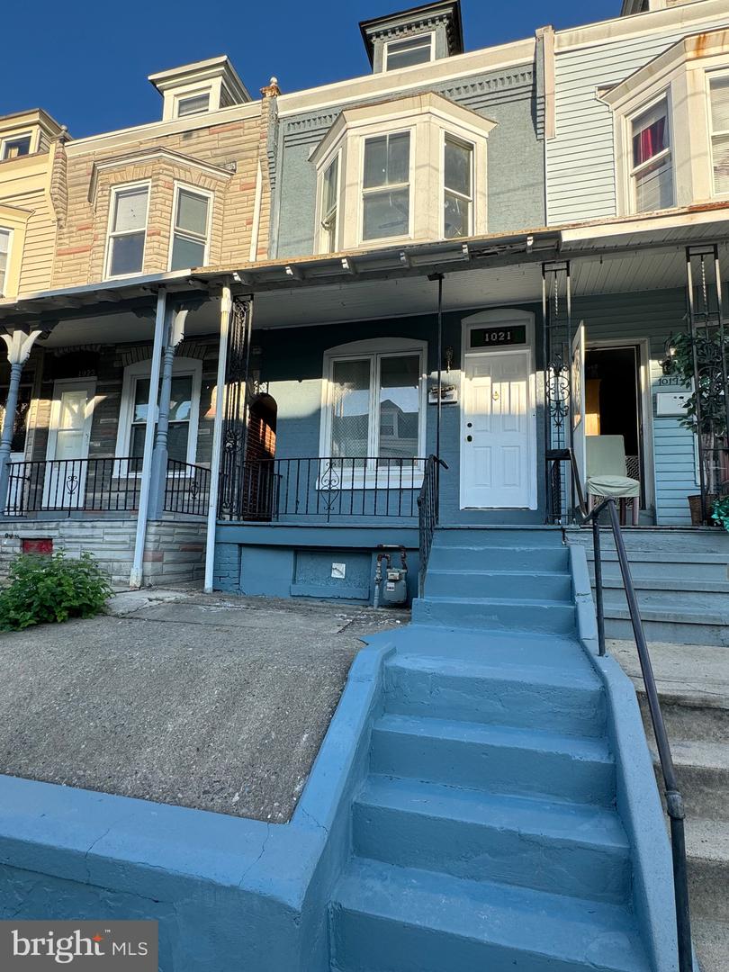 1021 Mulberry Street