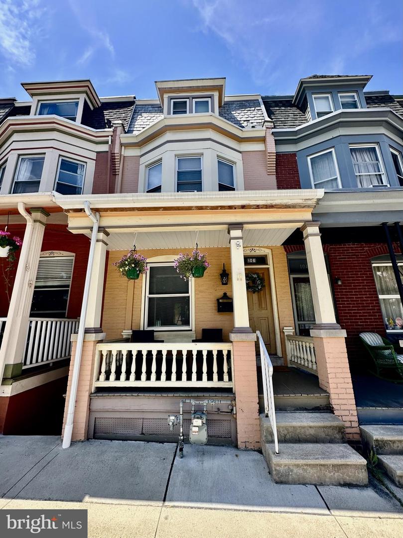 106 S 6th Avenue