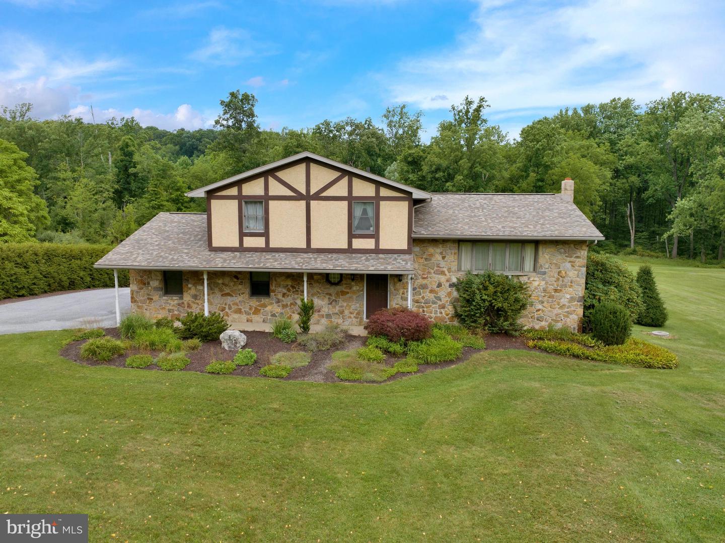 88 Conrad Road