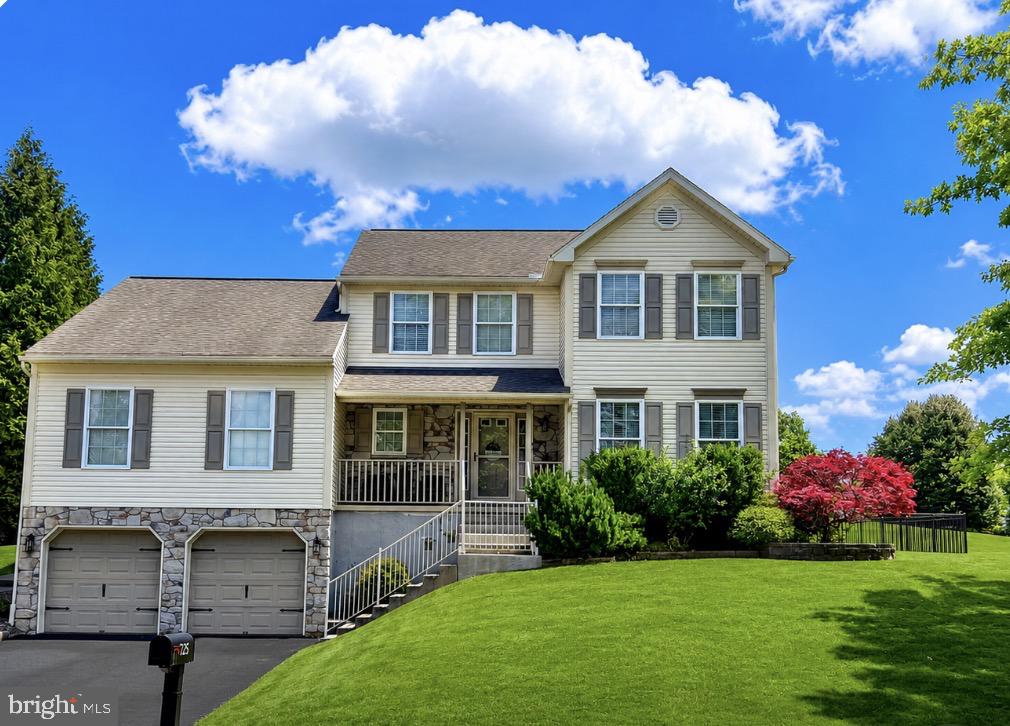 425 Sensen Road