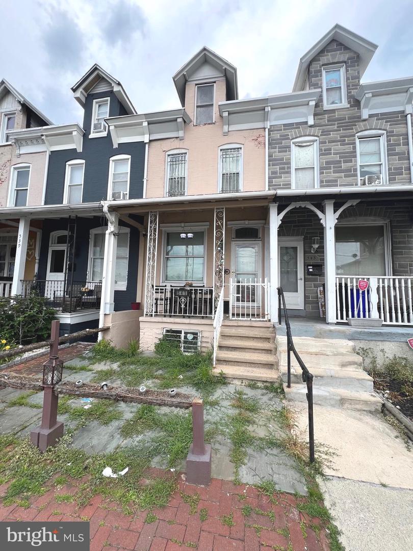 541 Spring Street