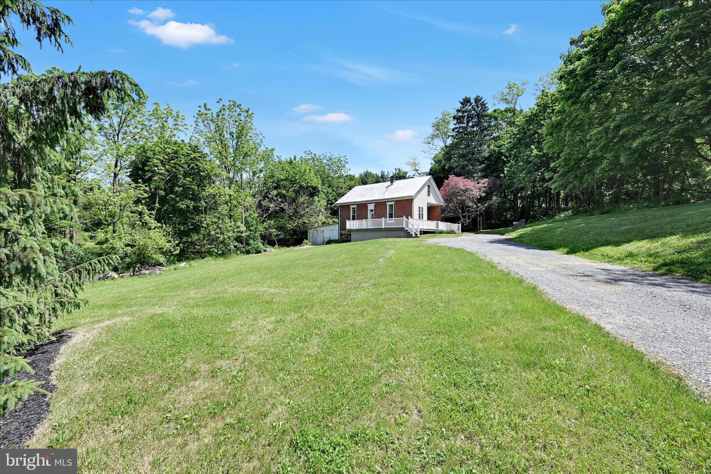 415 Snyder School Road, Bernville