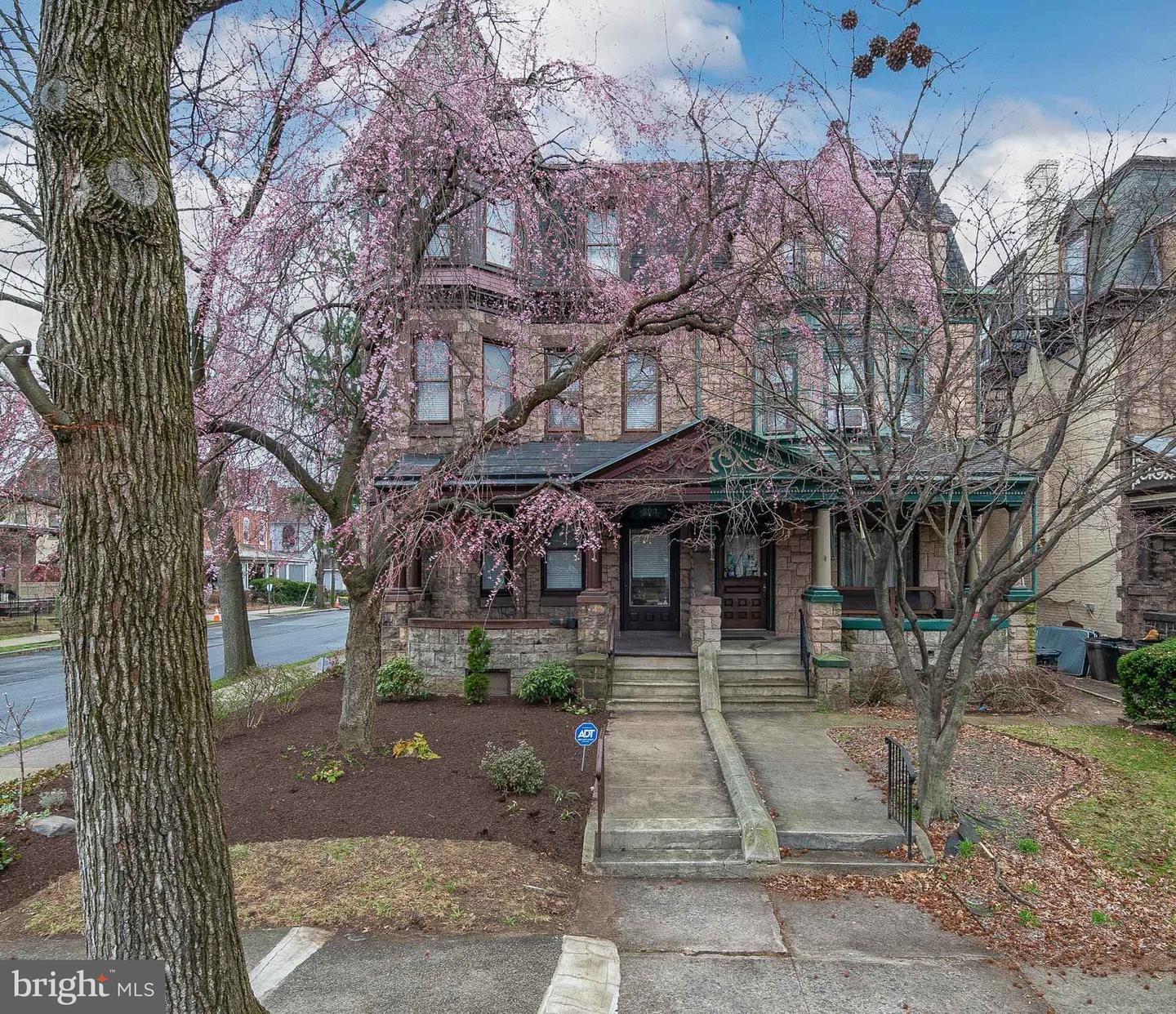800 N 3rd Street