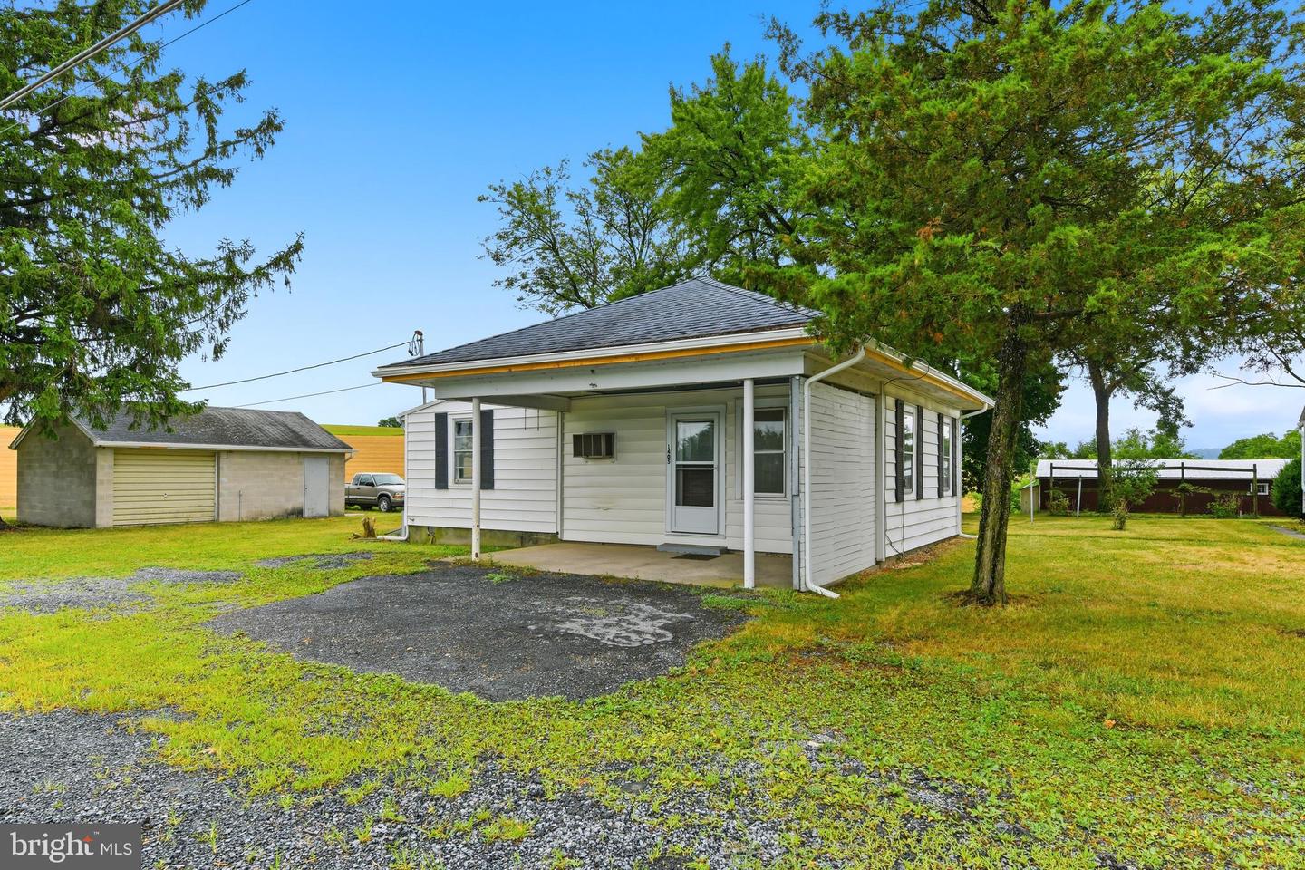 1405 Shartlesville Road