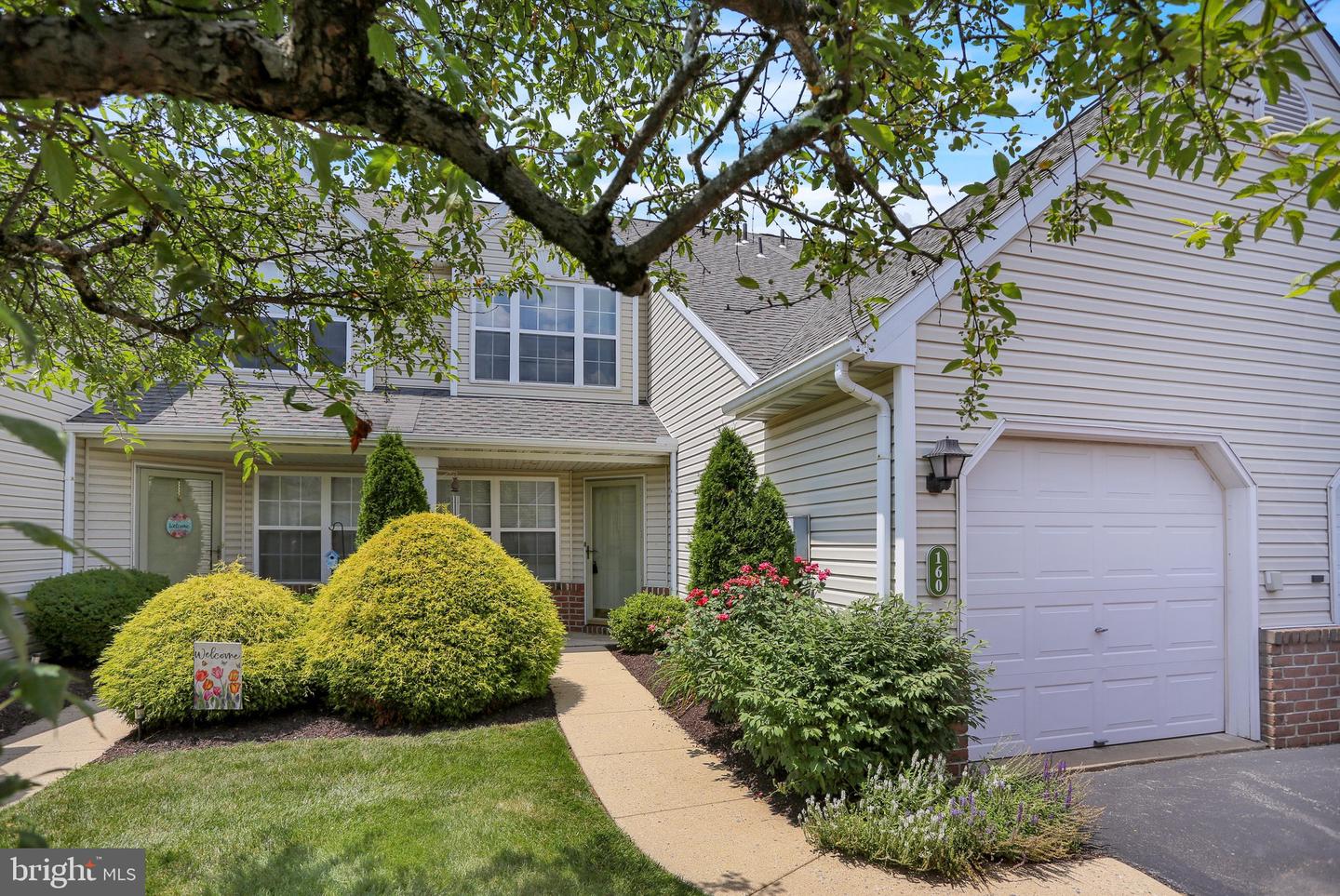 160 Hickory Lane