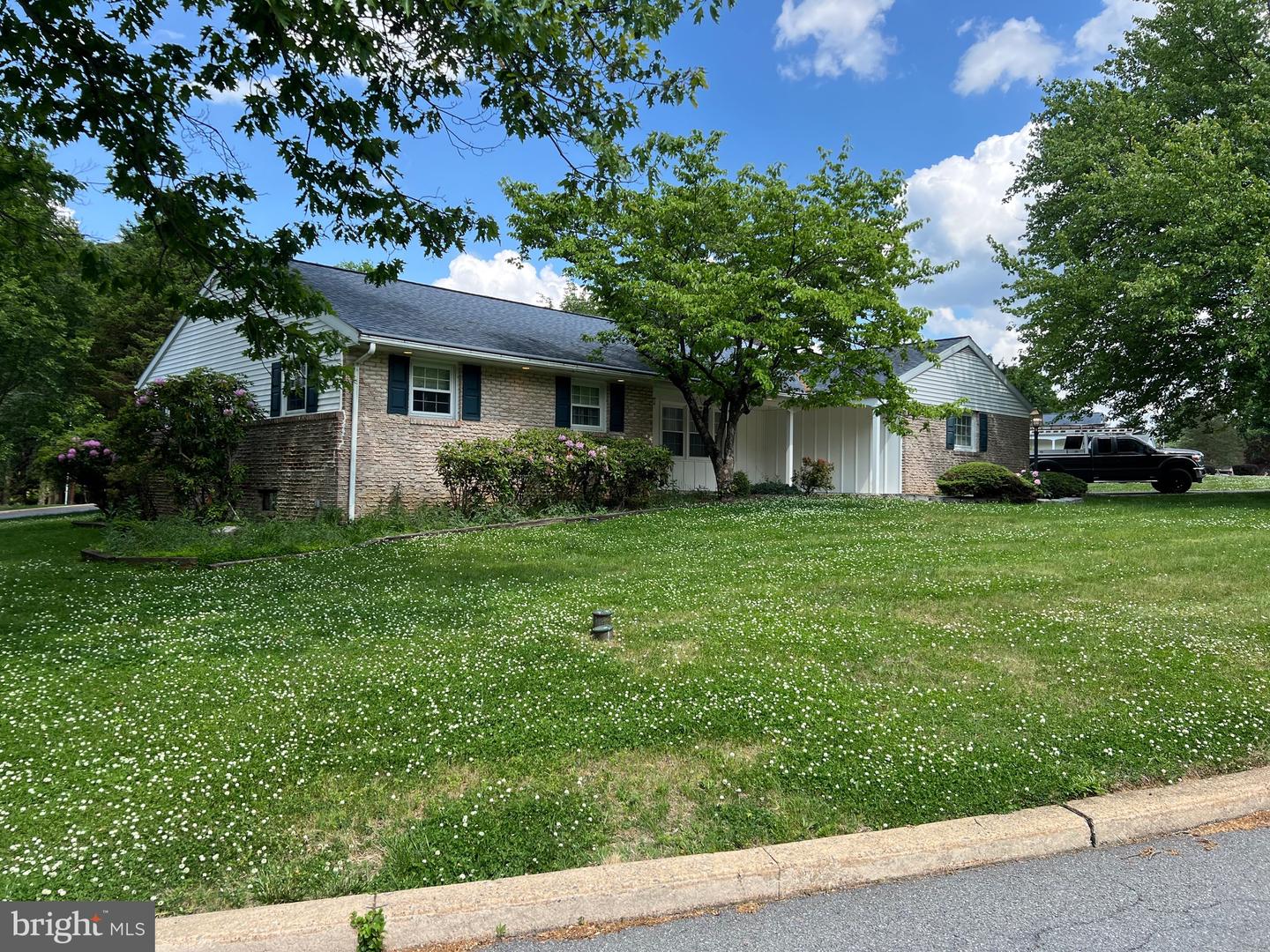 16 Wendy Road