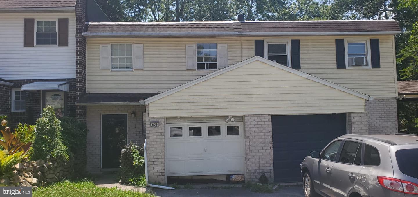 839 Rabbit Lane