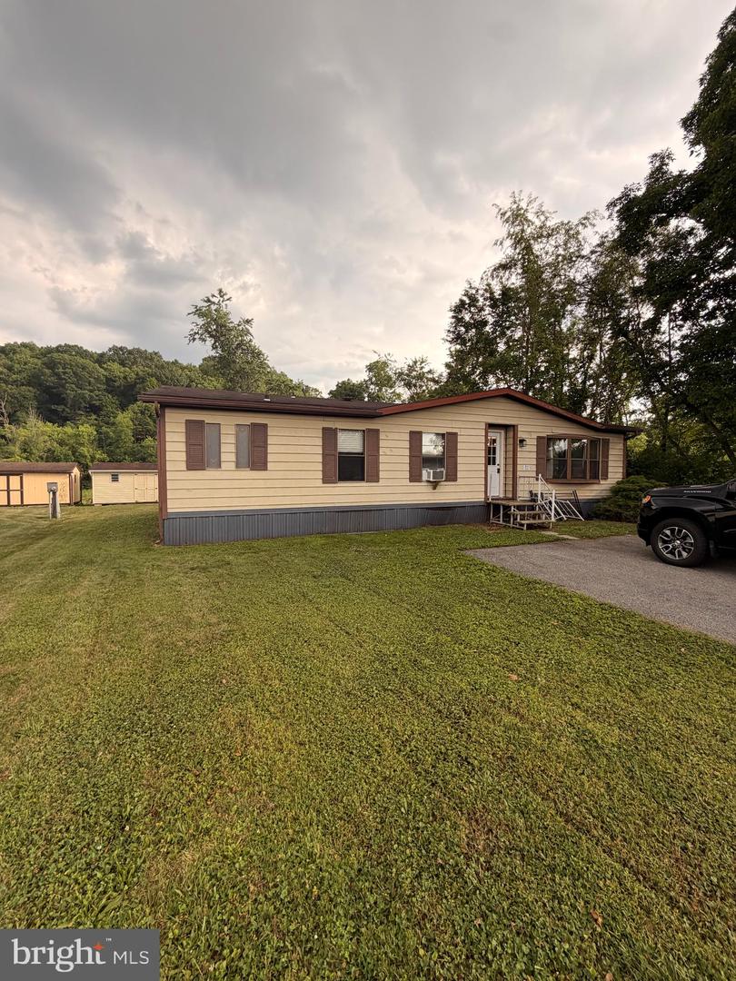 77 Blarney Circle