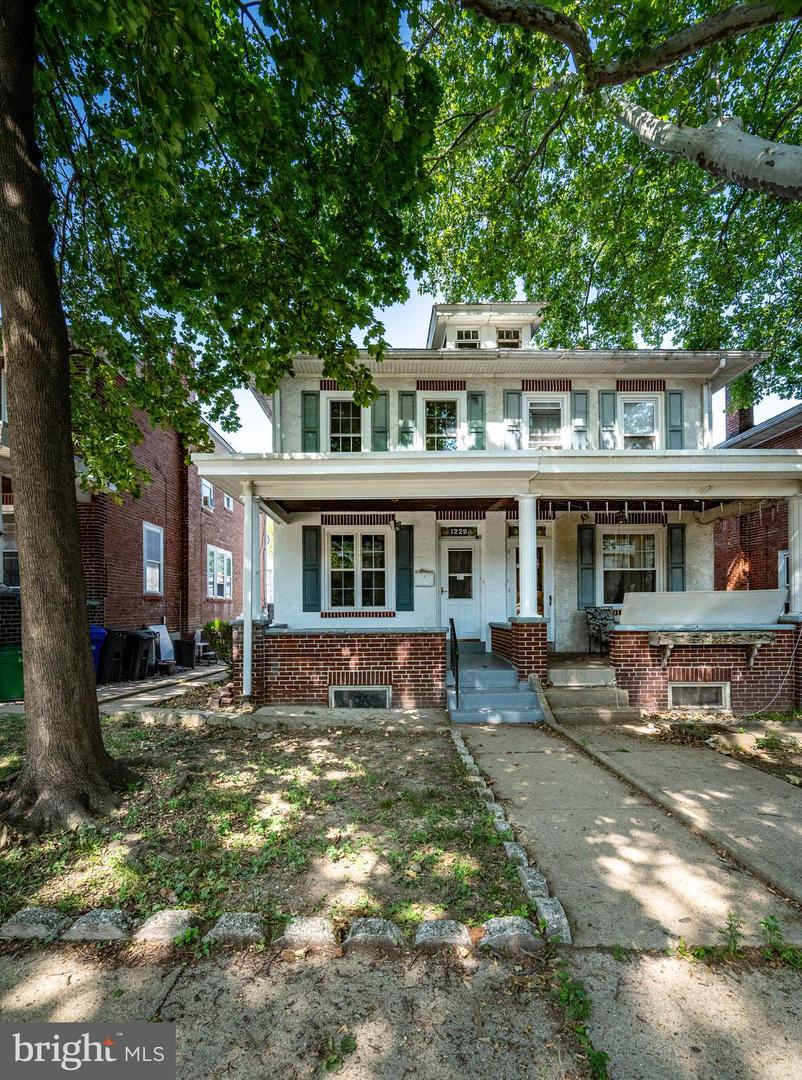 1228 Linden Street