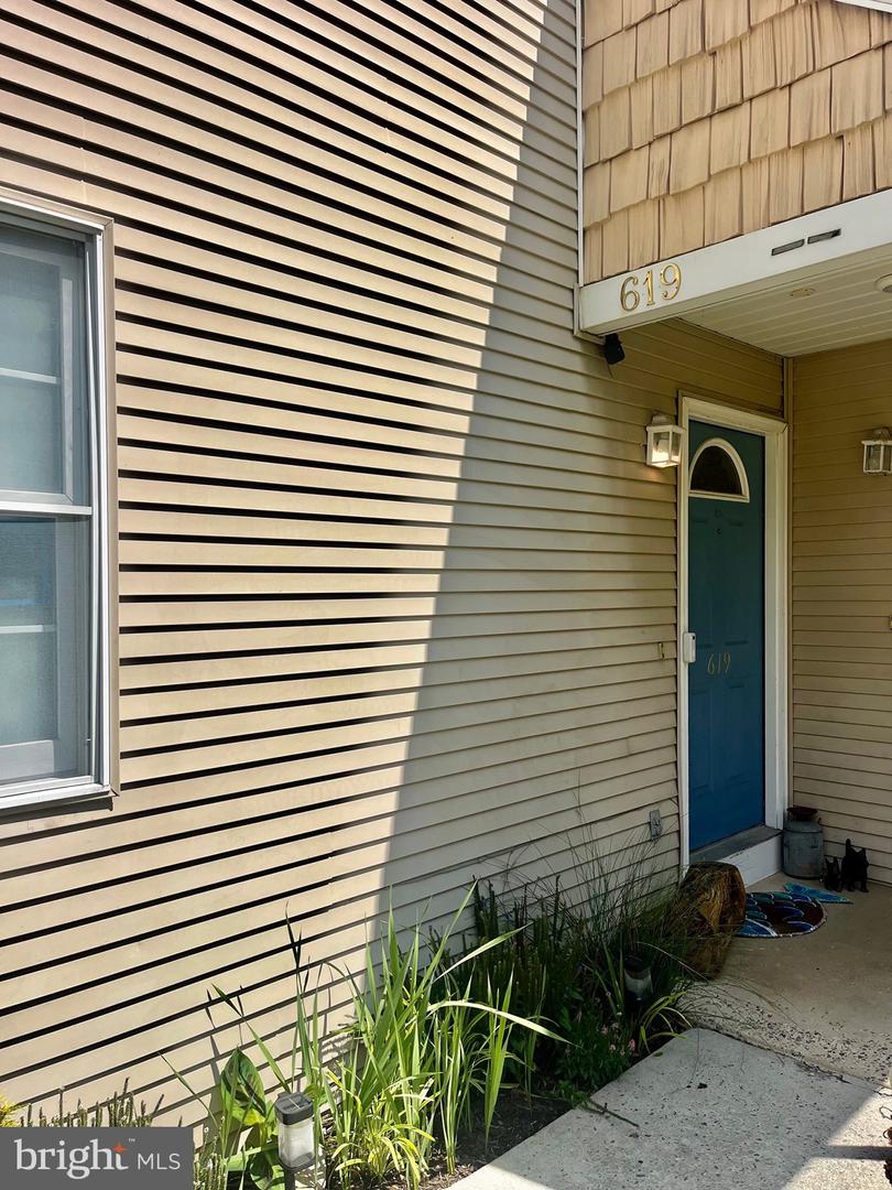 619 Maplewood Avenue