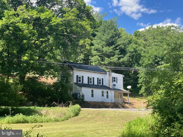 1025 Green Hills Road, Birdsboro