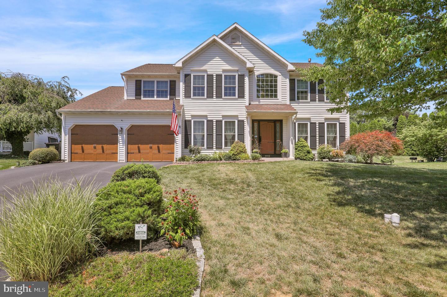 1115 Stonehenge Drive
