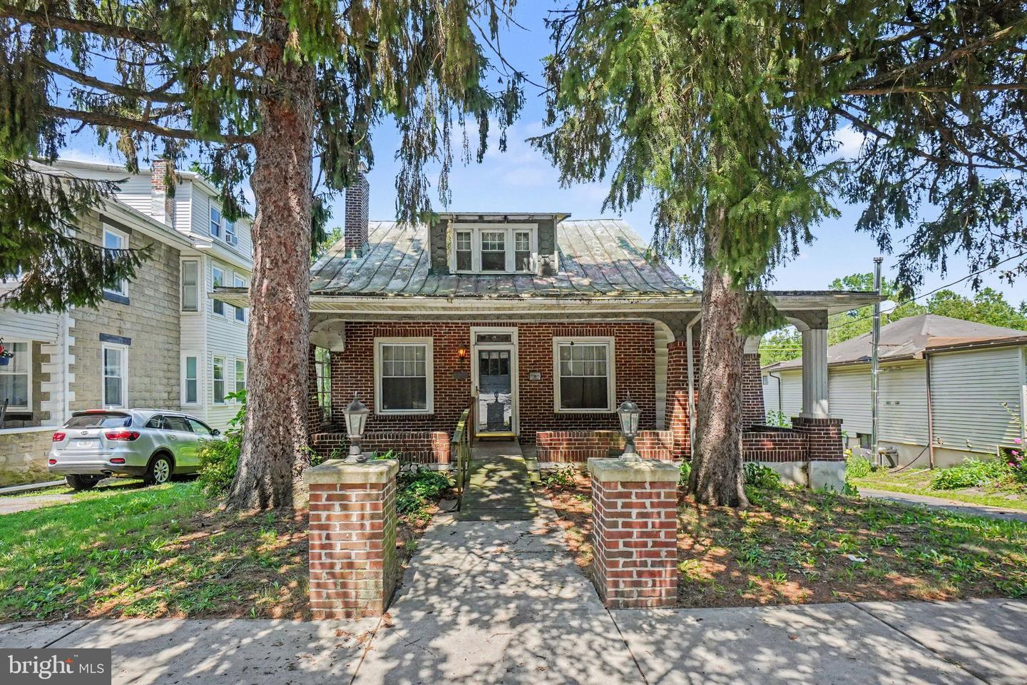225 Garfield Road