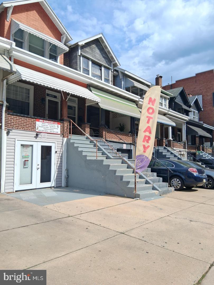 1227 N 11th Street