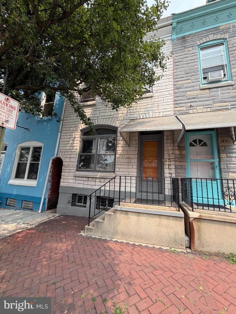 1049 Oley Street