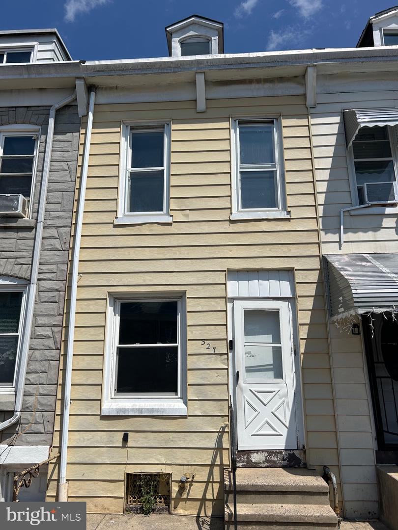 327 S 11th Street