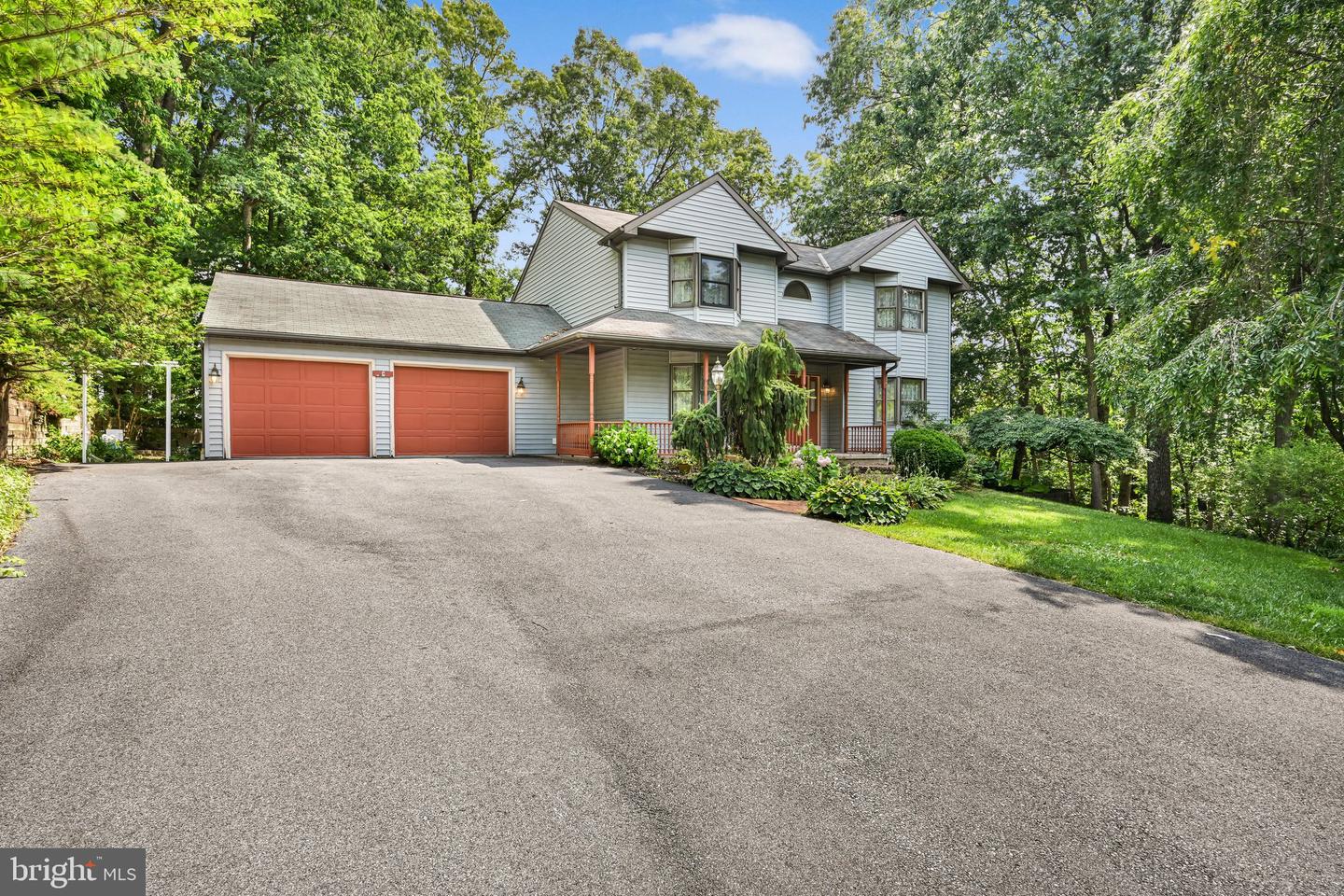 5057 Valley View Road, Mohnton