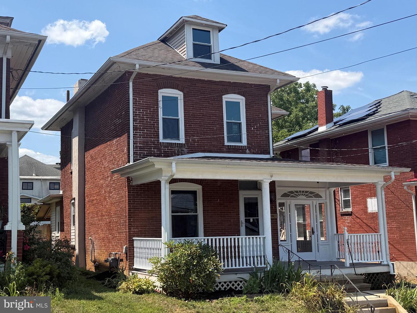 122 Arlington Street