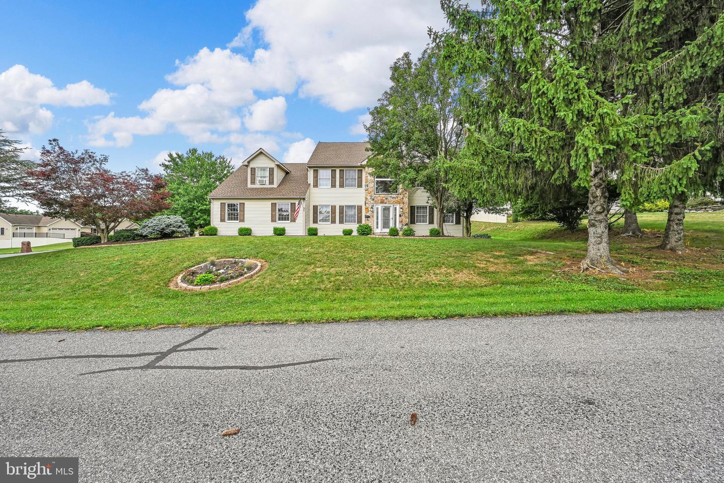 130 Valley Road