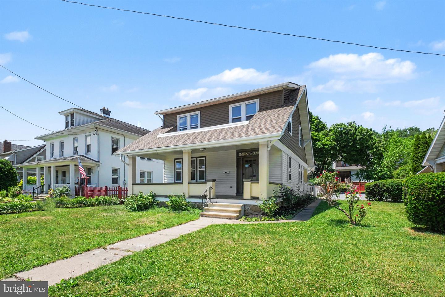 4 Myrtle Avenue