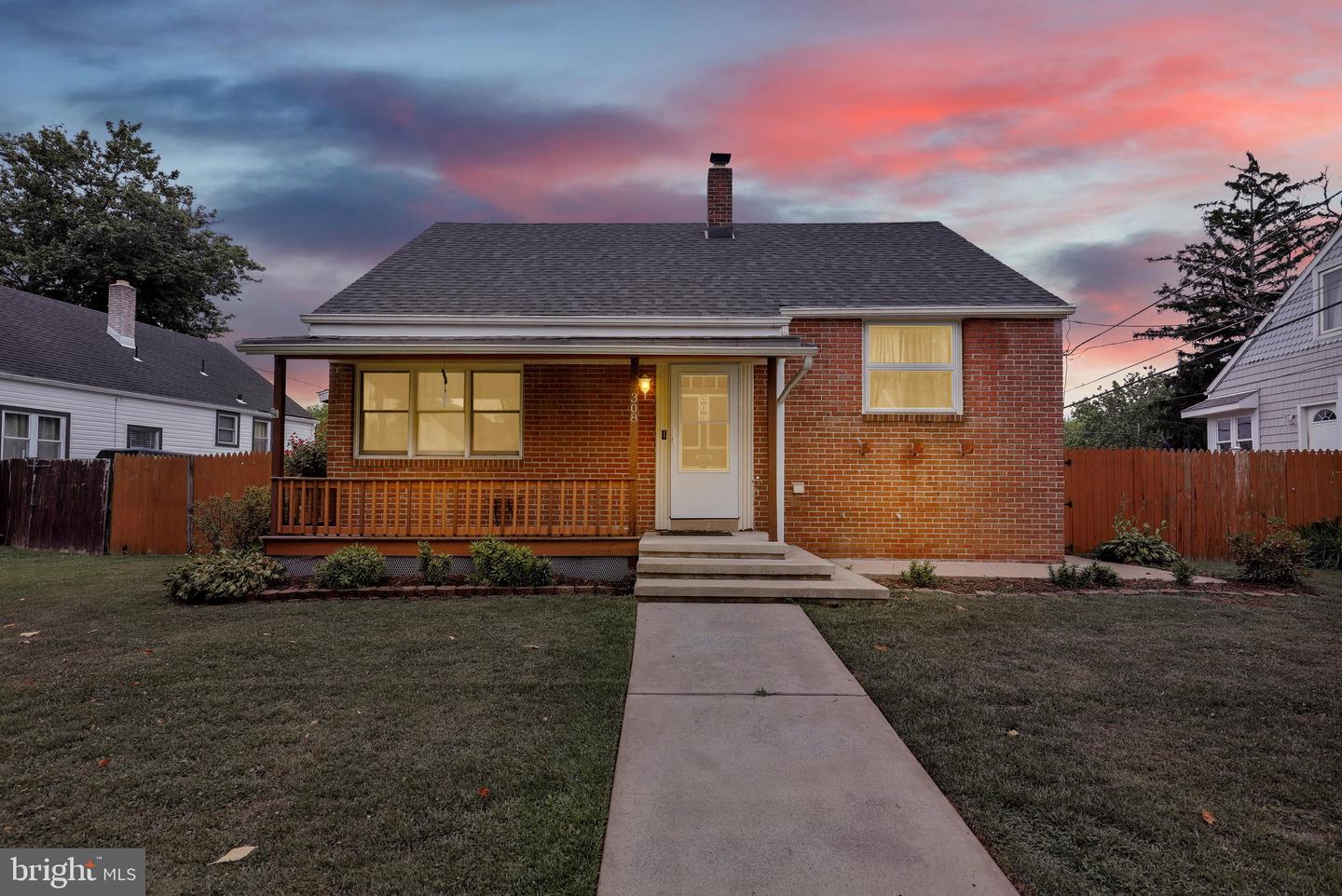 308 Newport Avenue