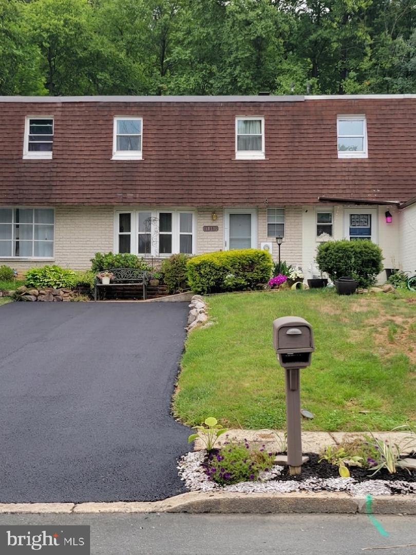 1078 Fox Run