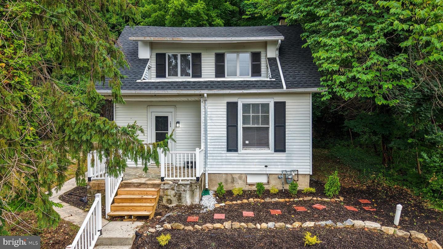 1050 Friedensburg Road