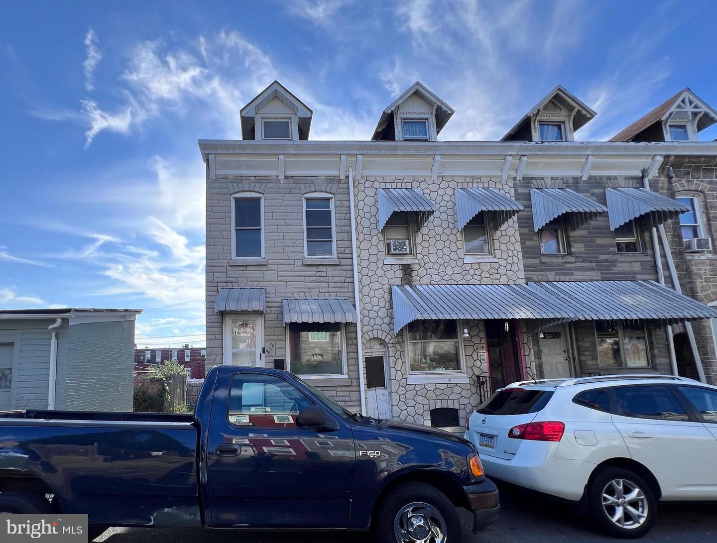 812 Locust Street