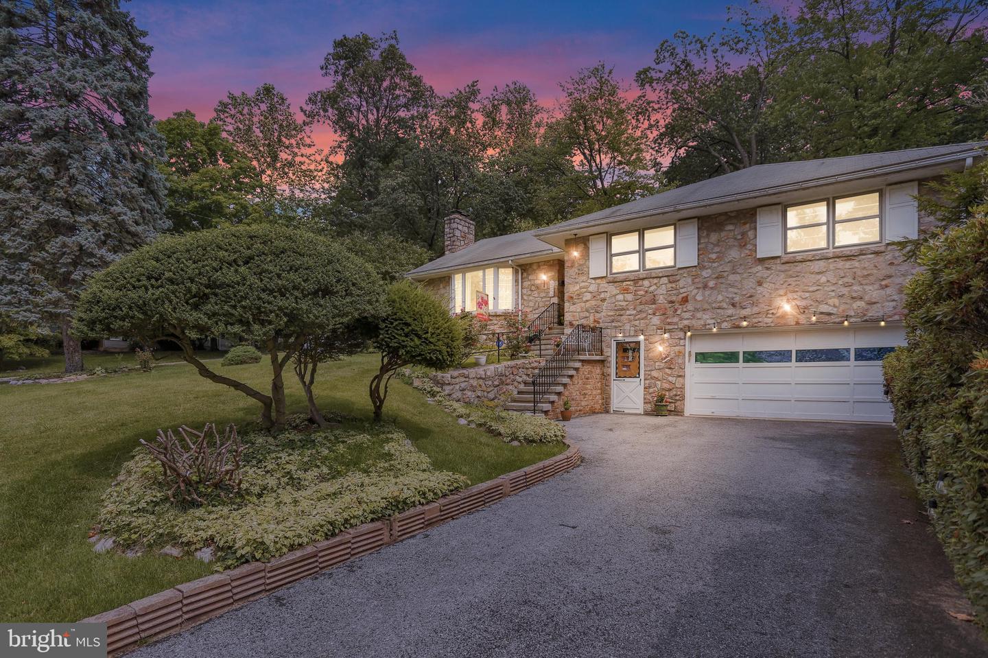 1317 Lorraine Road