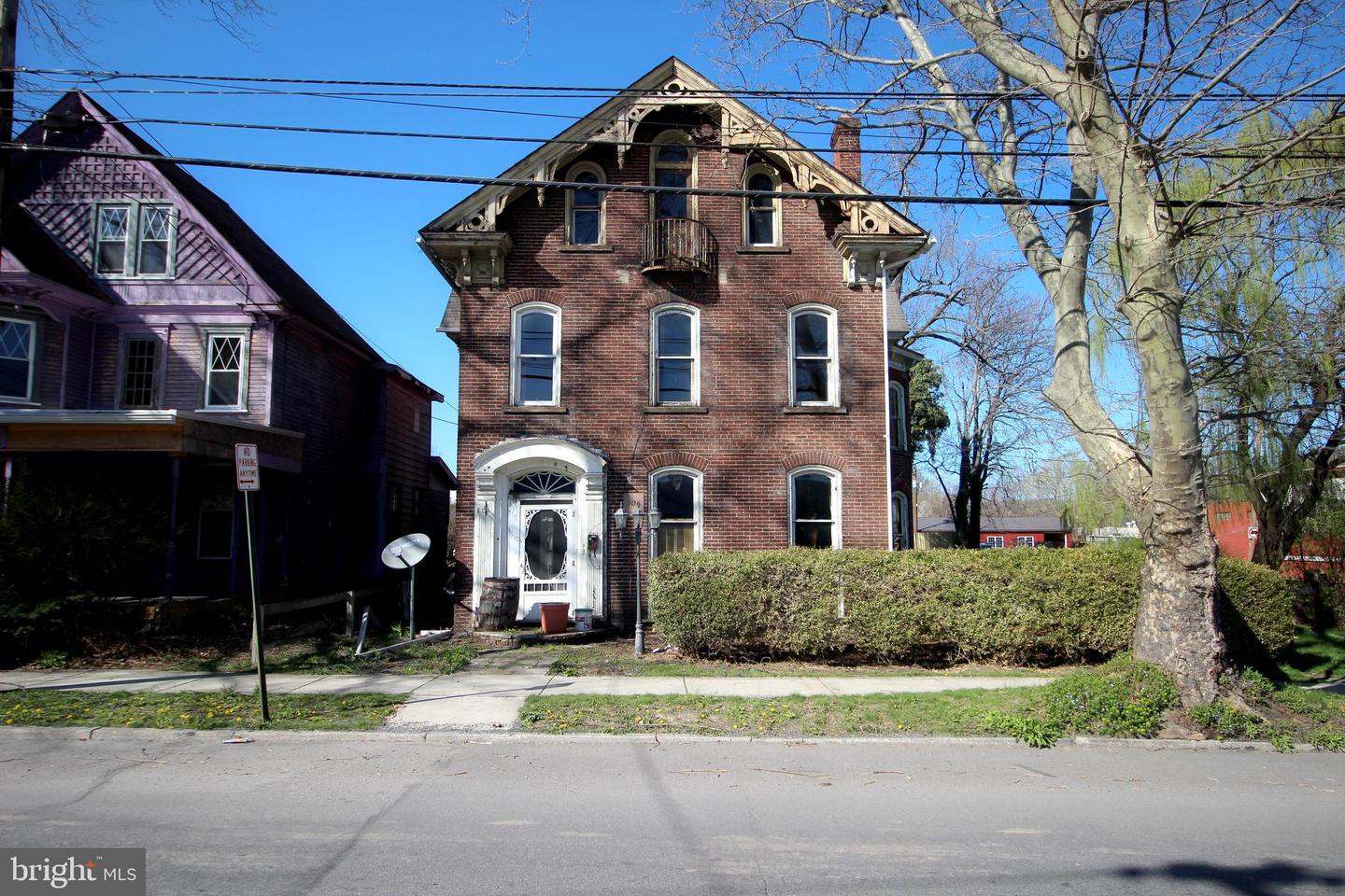 306 W 15th Street, Tyrone