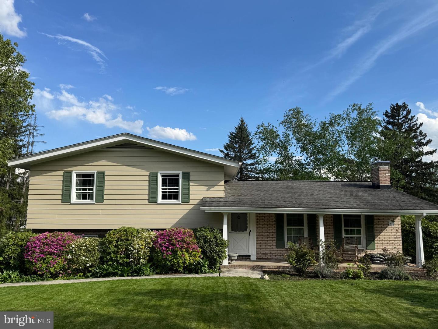 16 Elm Street, Hollidaysburg