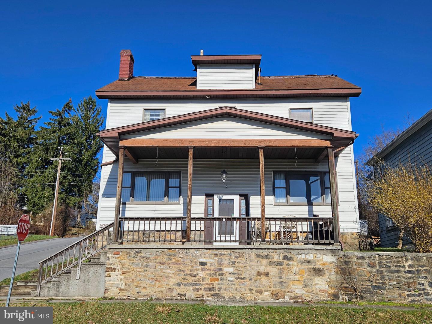 2430 Oak Avenue, Altoona
