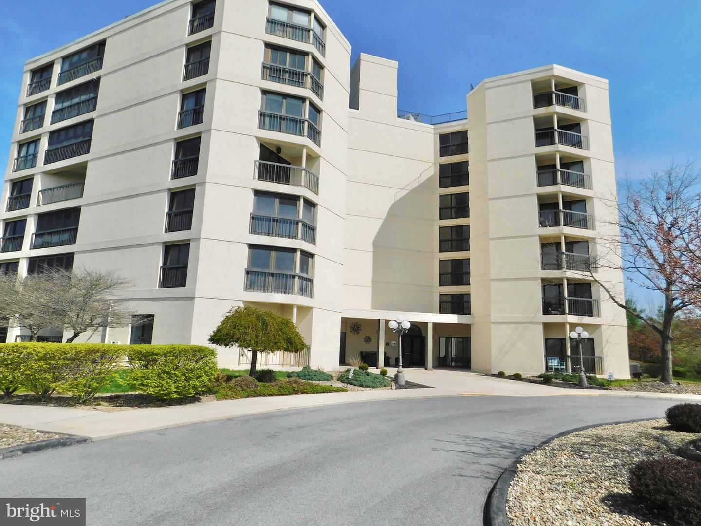 415 Parkview Lane #603 Penthouse, Altoona