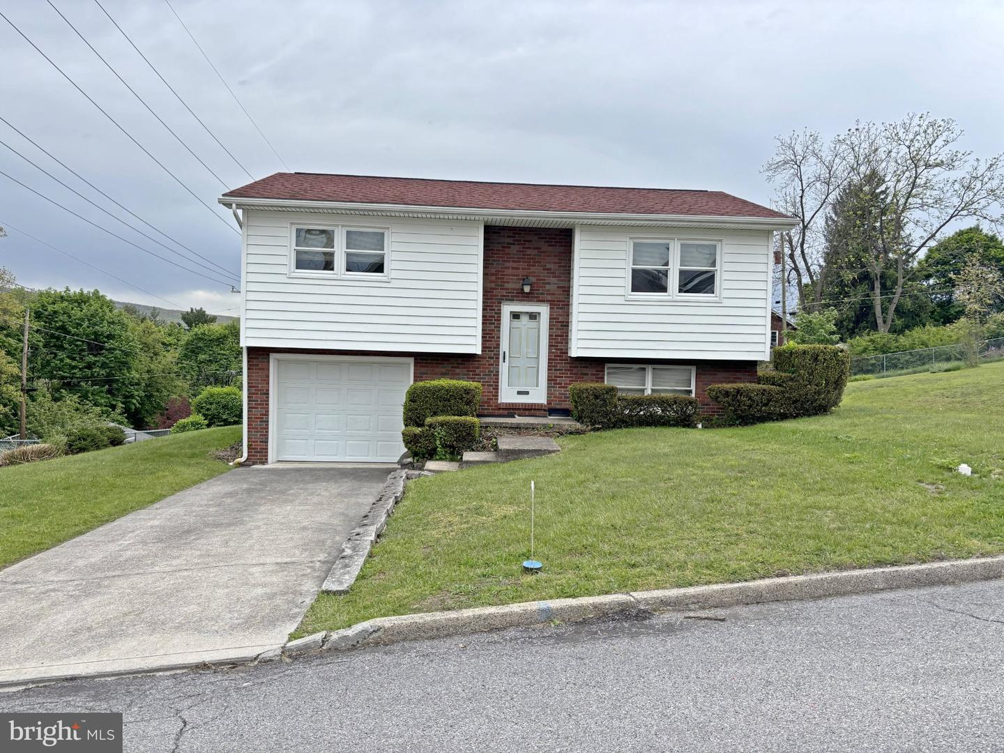 2401 13th Avenue, Altoona