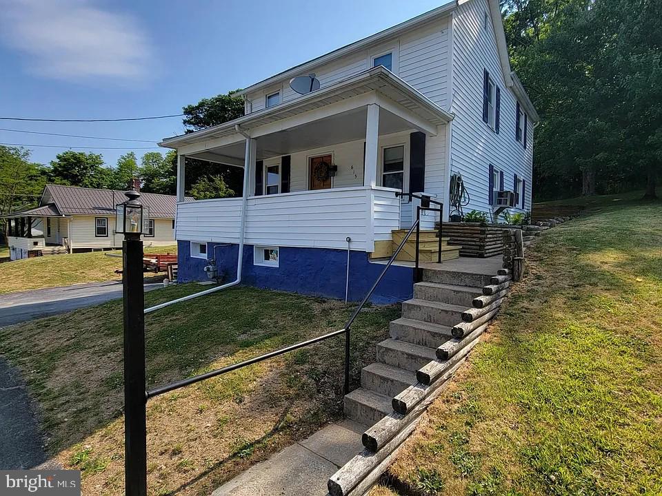 615 Jade Avenue, Altoona
