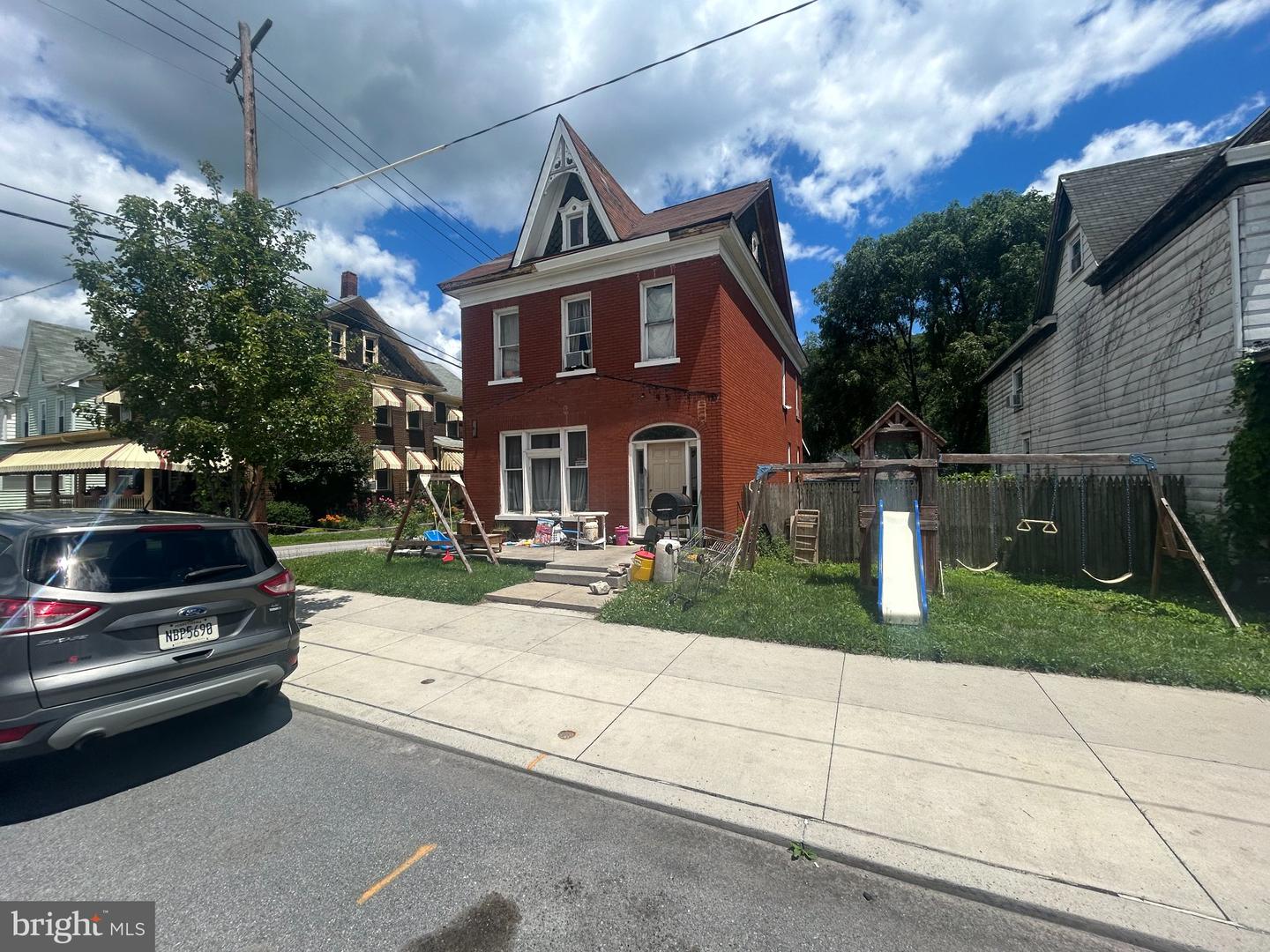 1516 Logan Avenue