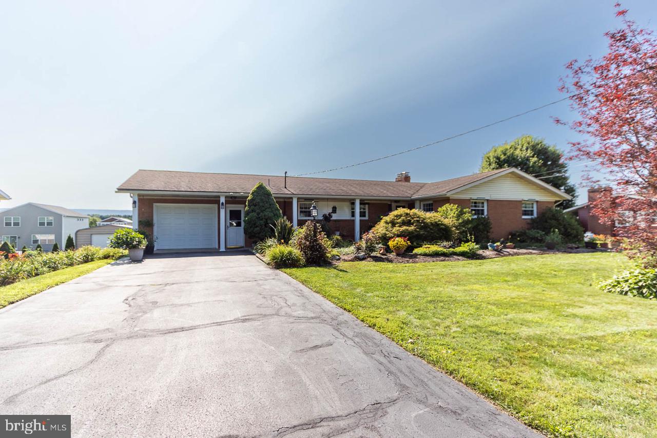 204 Oakdale Road