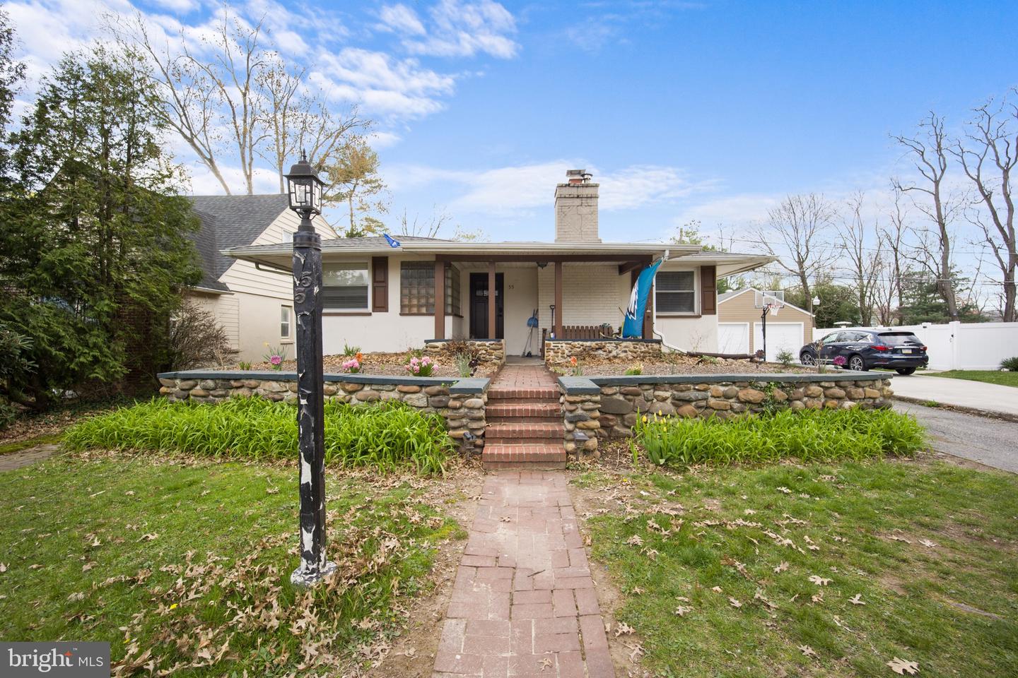 55 Ash Avenue, Edgely