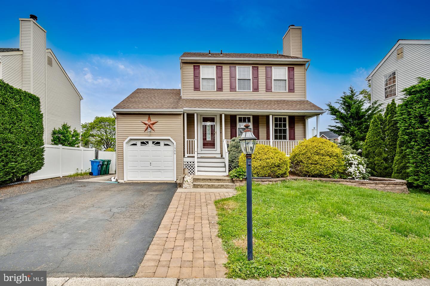 1906 Colonial Drive, Croydon