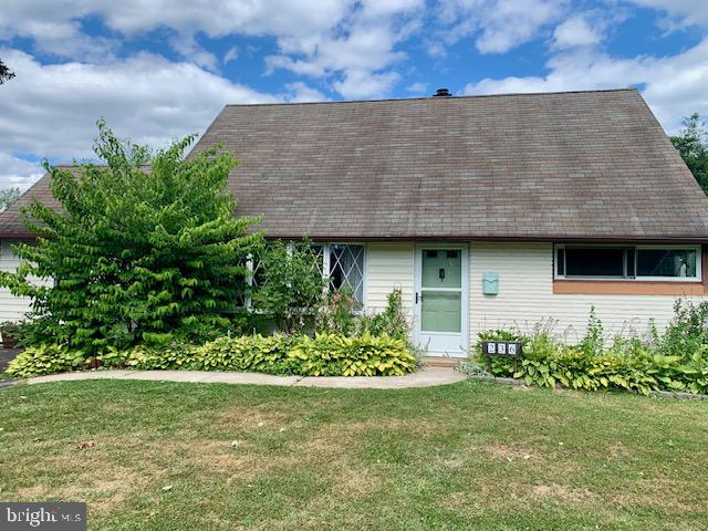 236 Quincy Drive, Levittown