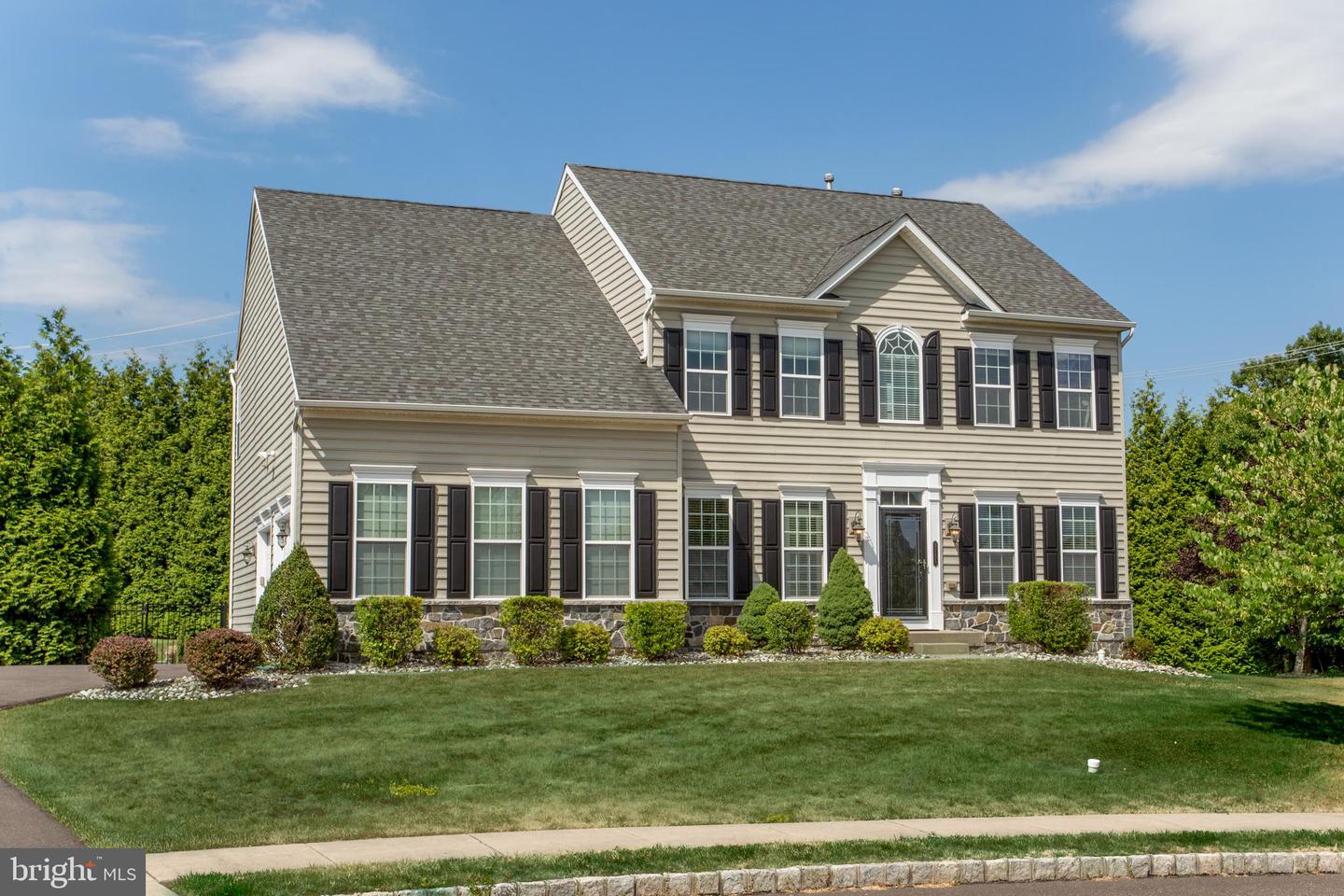 3755 Blackburn Court, Chalfont
