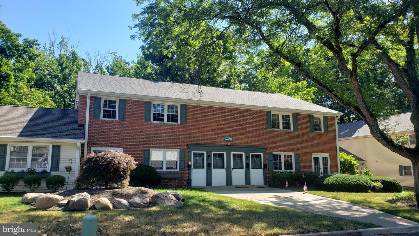 1207 Yardley Cmns, Yardley
