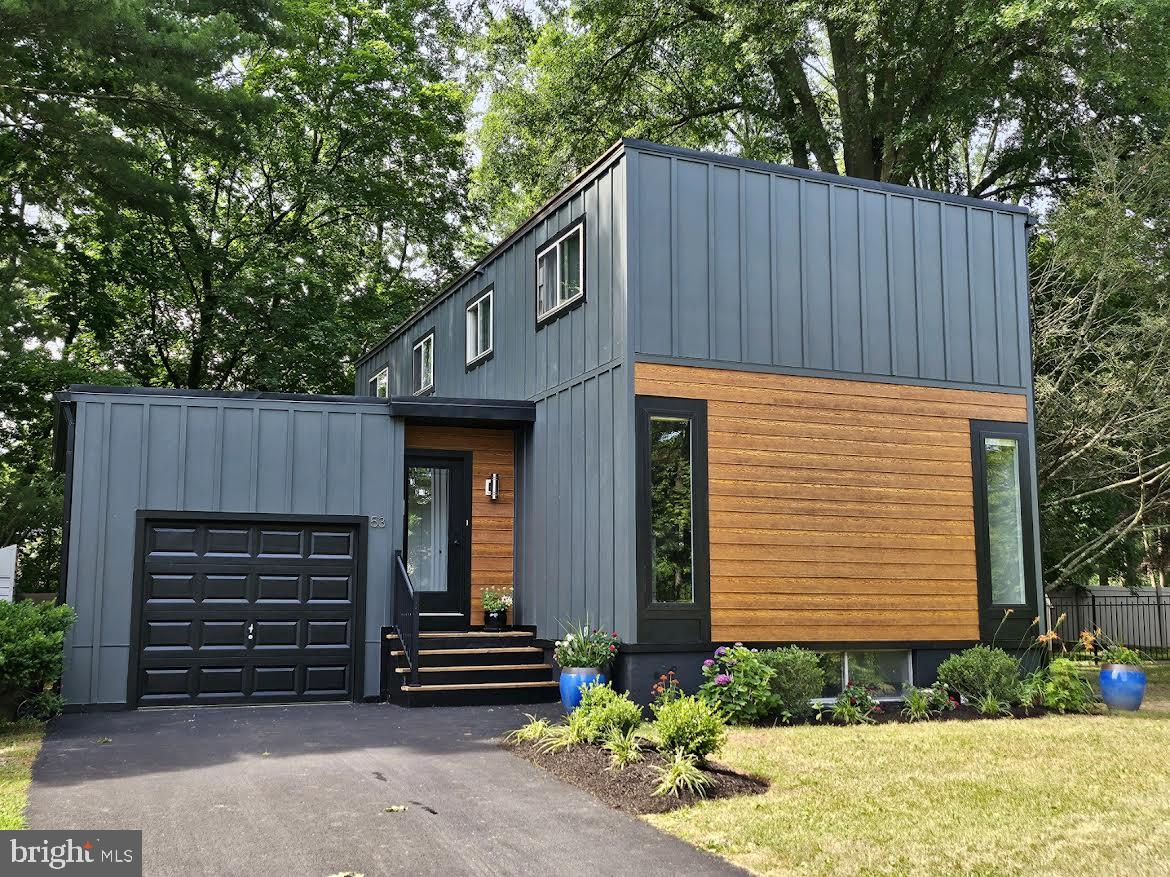 53 Belmont Square, Doylestown