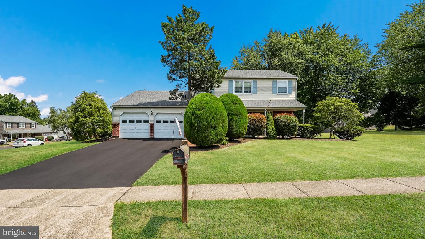 1275 Sturbridge Drive, Warminster