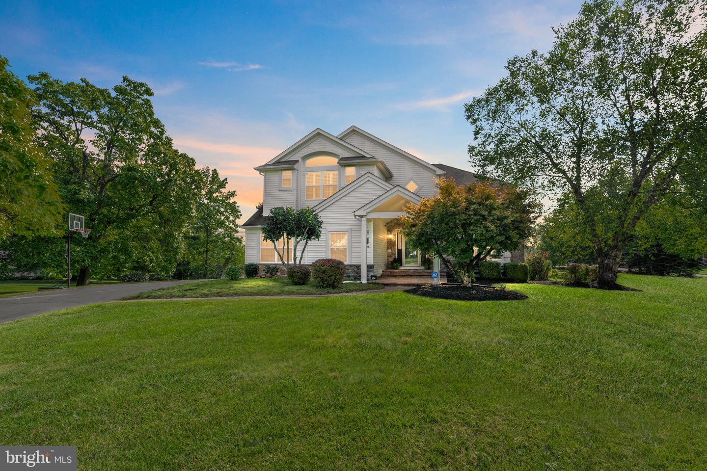 204 Whisper Way, Chalfont